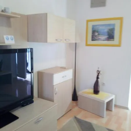 Mandic Trogir